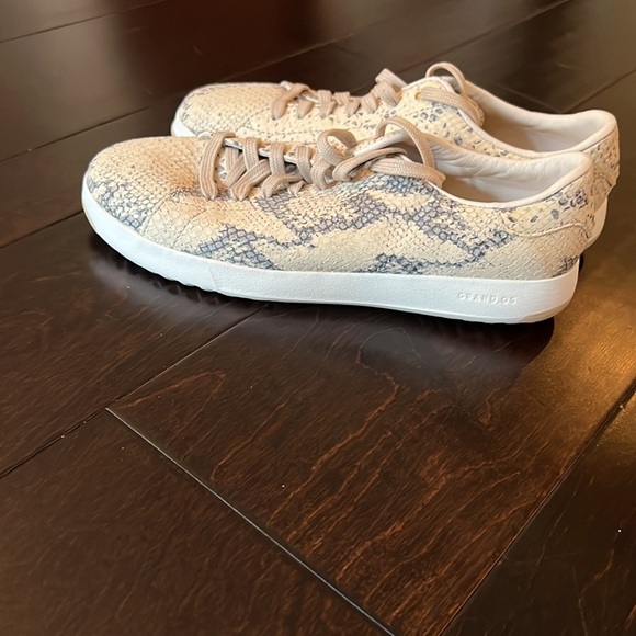 Cole Haan Grandpro shoe - Picture 5 of 11